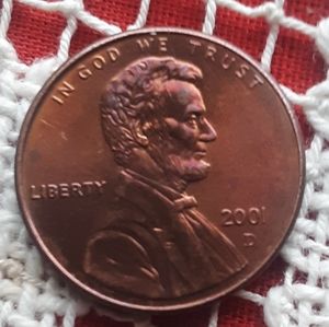2001D  Rainbow Penny One Cent Coin Changes into Rainbow Color